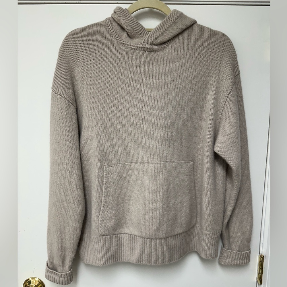 Babaton Hooded Women’s Sweater